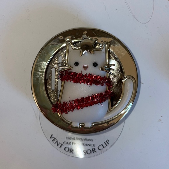 Bath & Body Works Other Bath Body Works Christmas Cat With Star